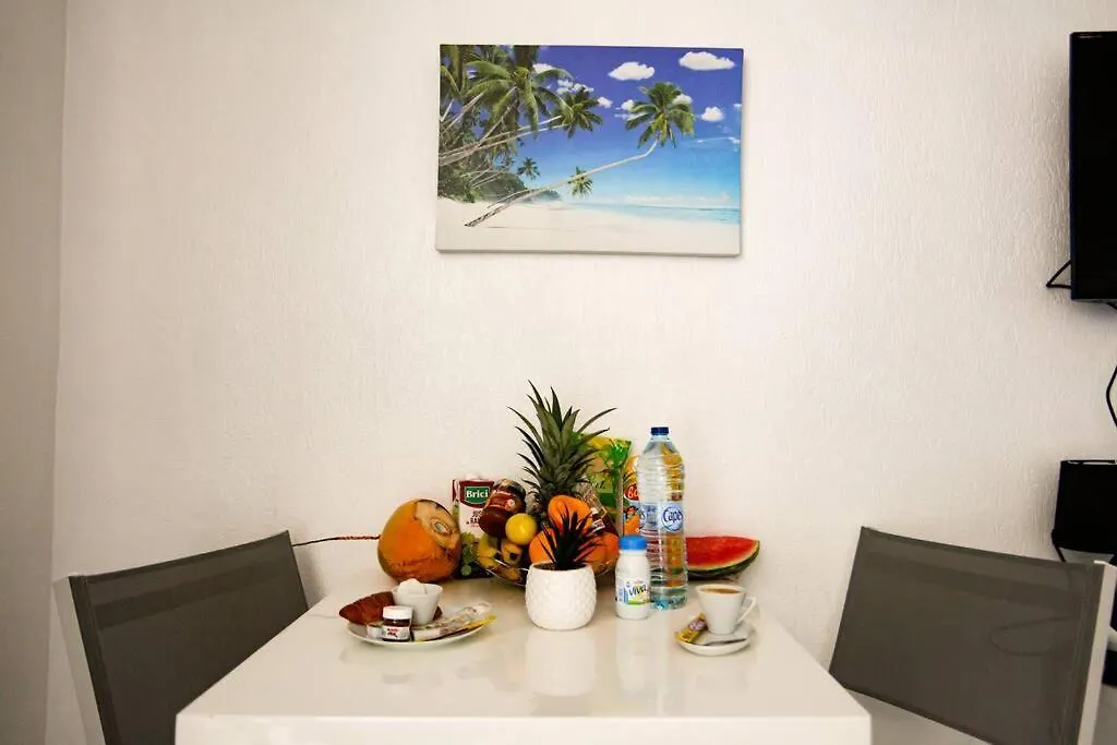 Appartement Paradis Studio & Plage A 1 Min Le Gosier  Guadeloupe